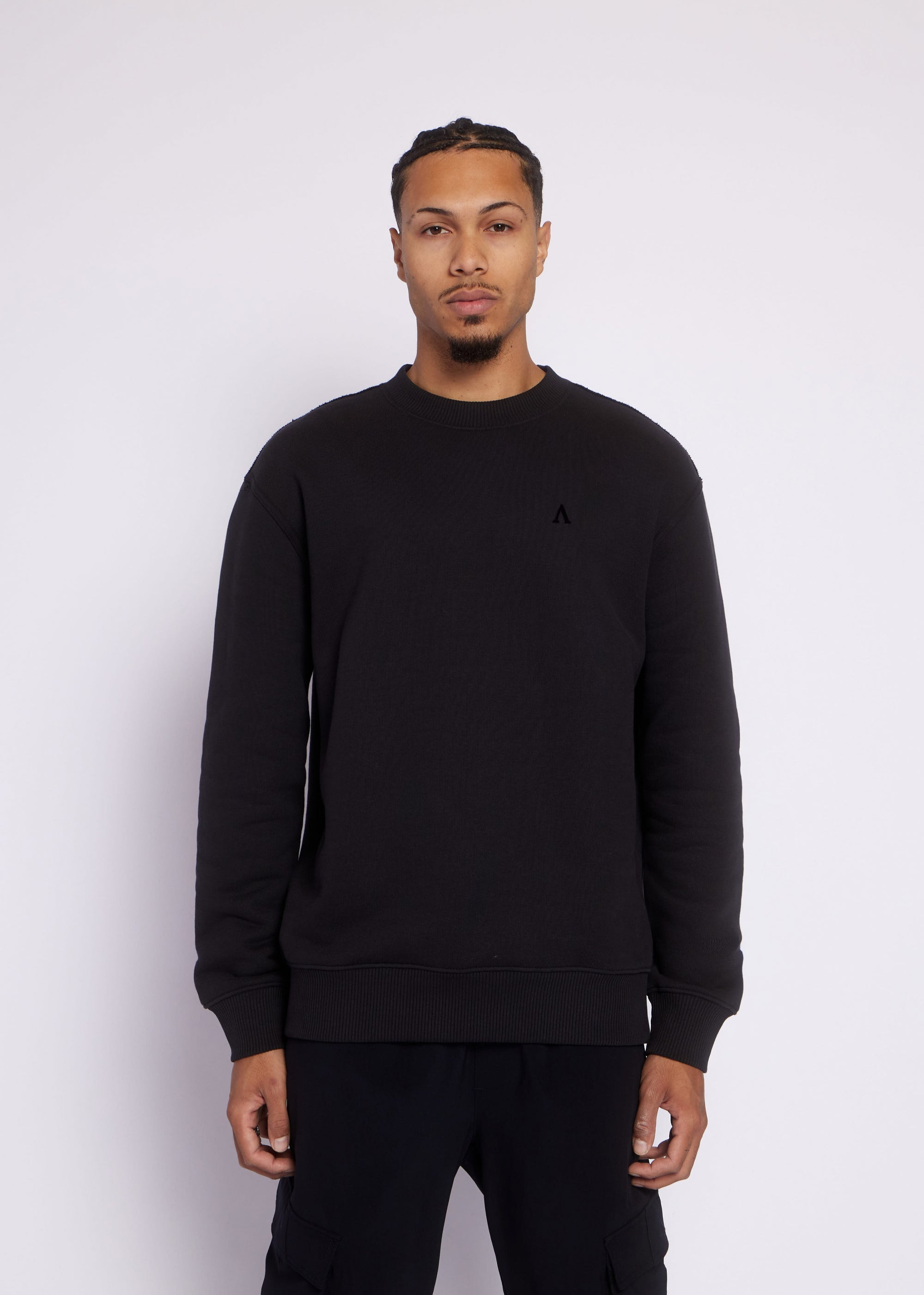 Valo Sweater | Black