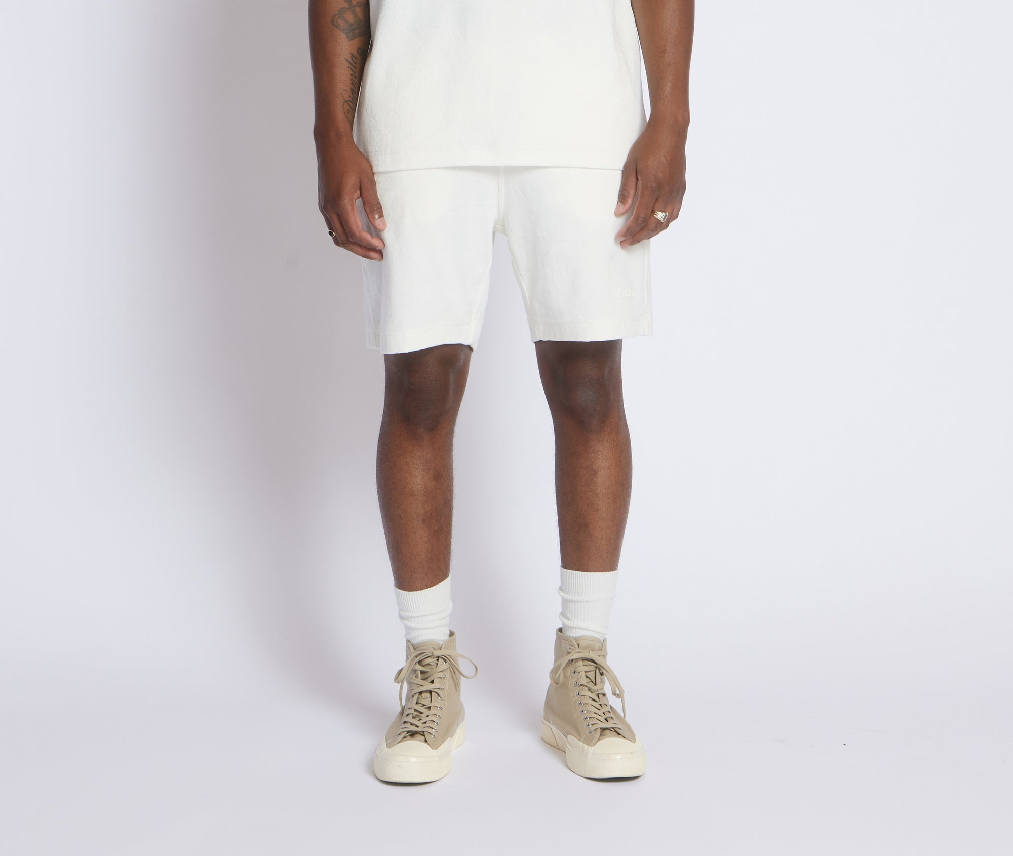 Grady Shorts | Off-white