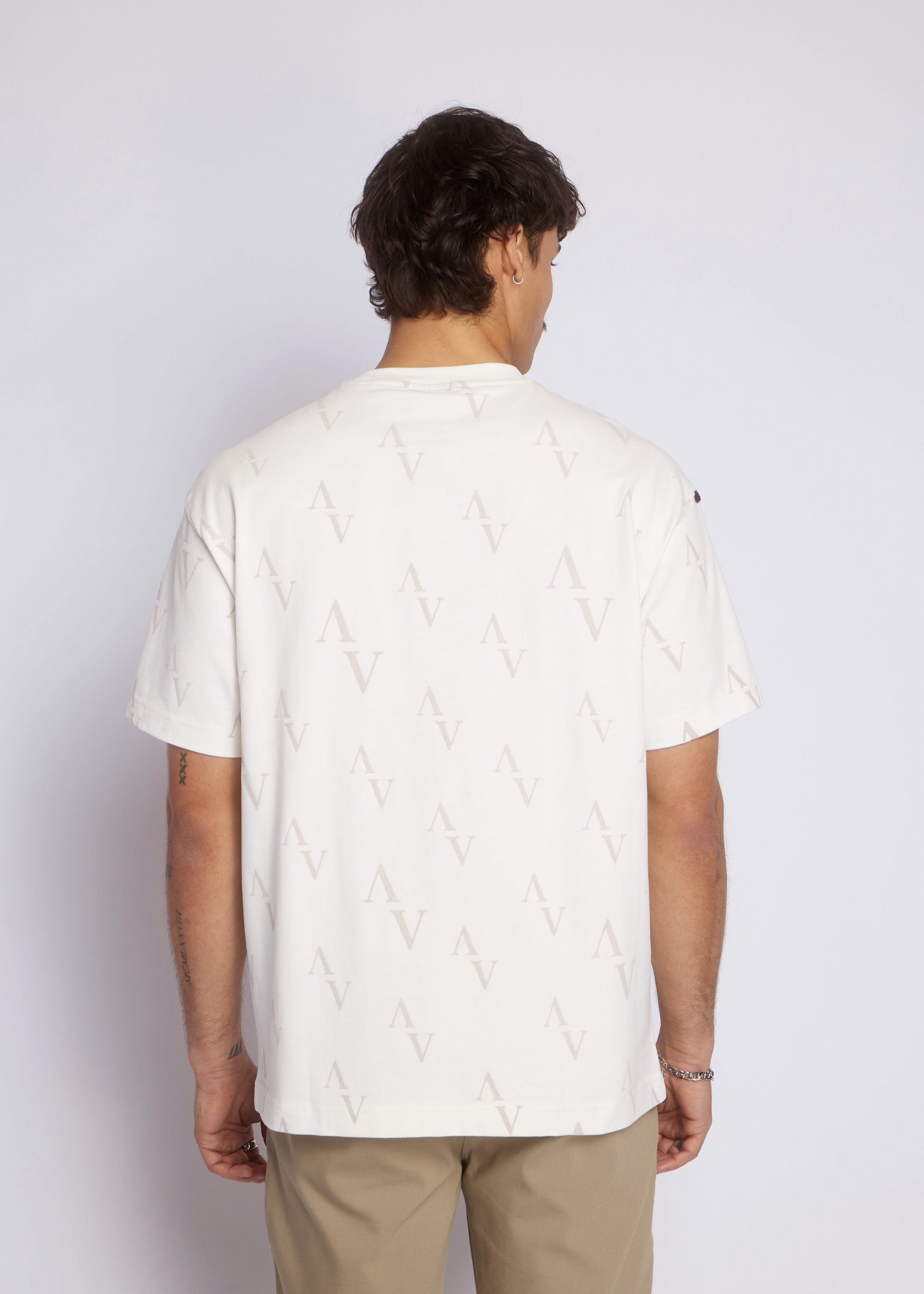 Kayro Tee | Off-white