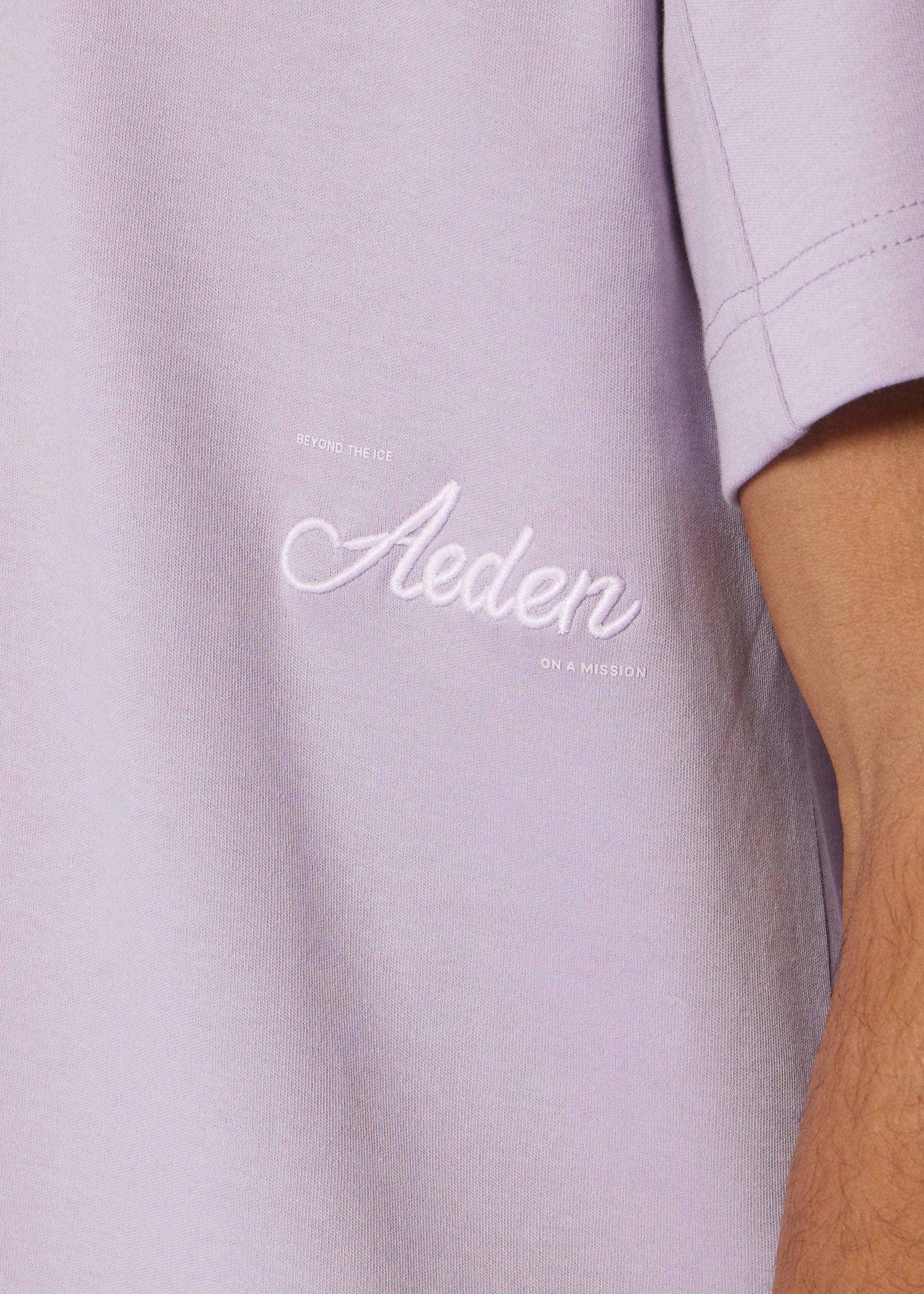 Harun Tee | Lavender Aura