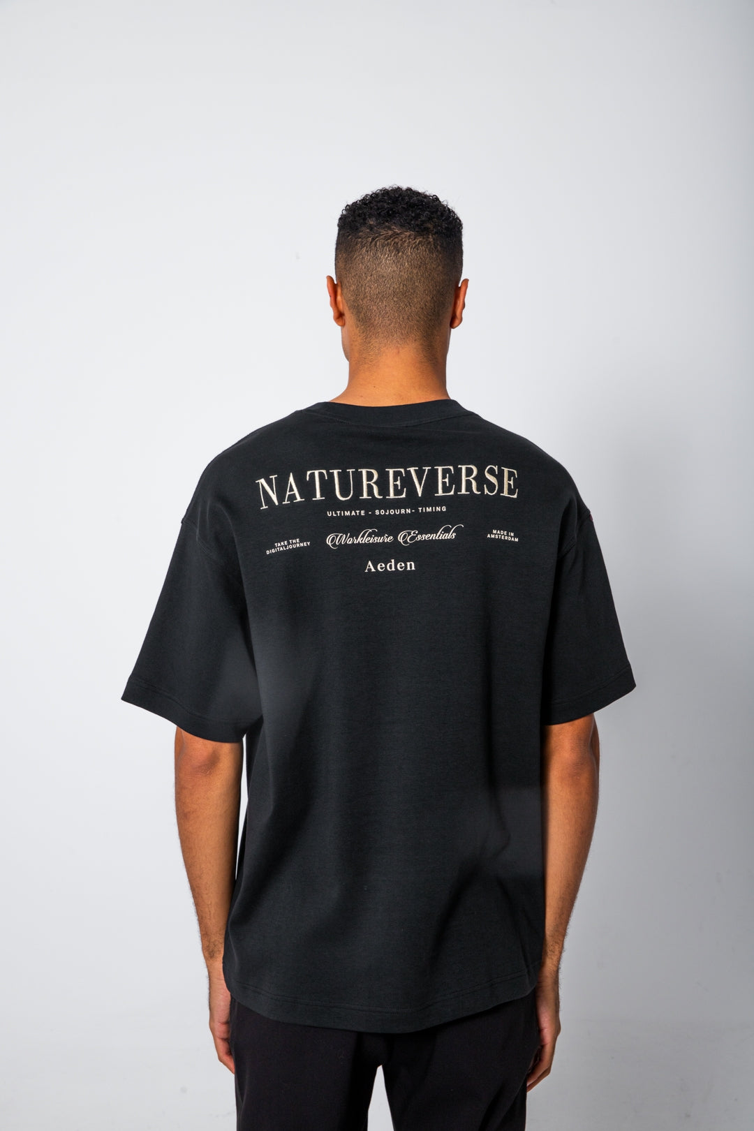 Saul Tee | Black