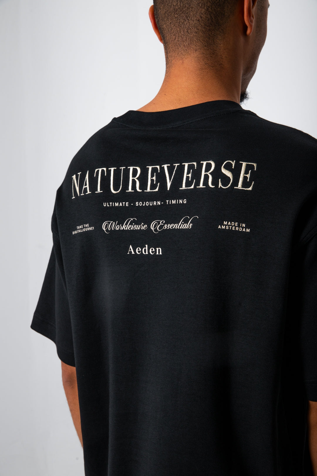 Saul Tee | Black