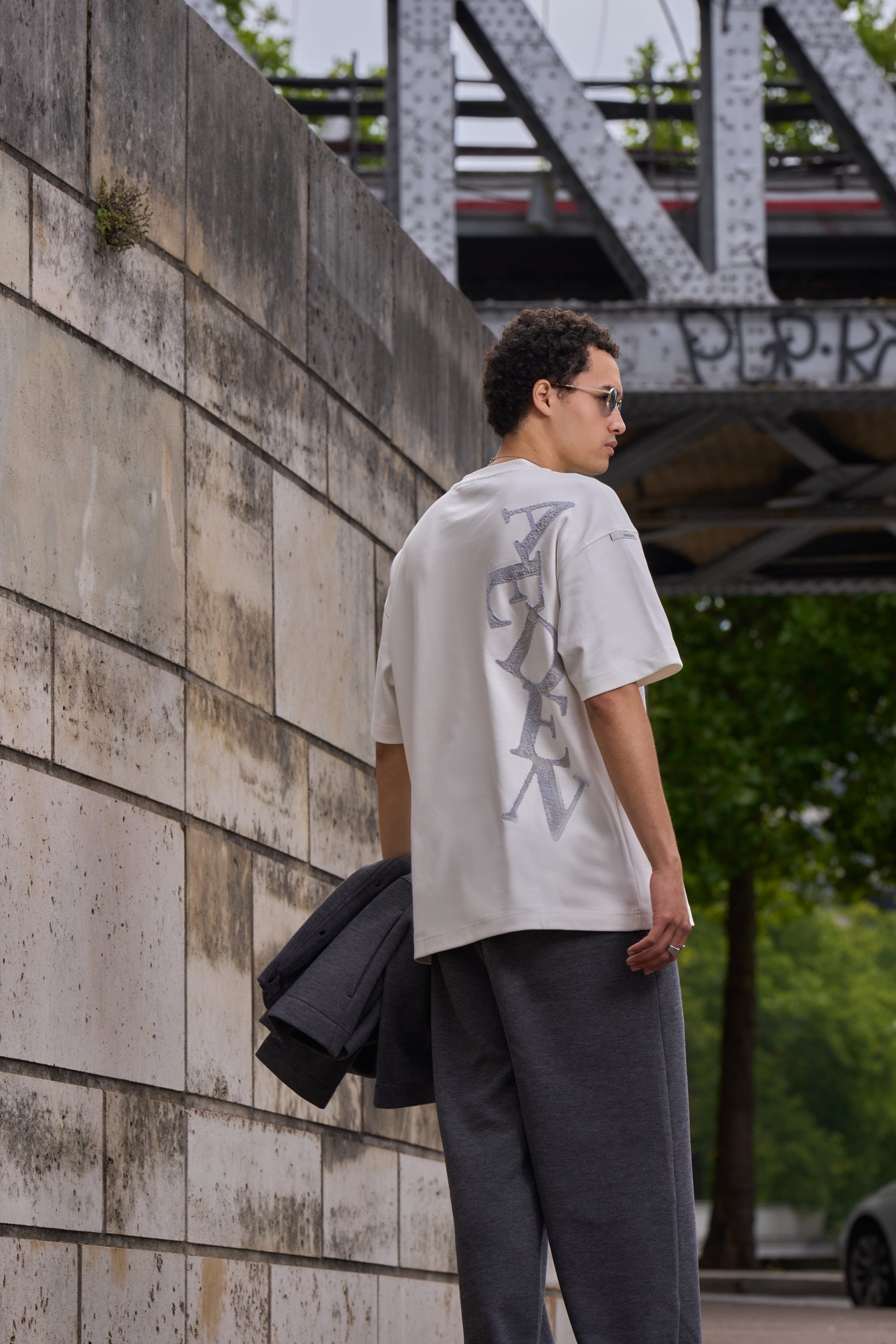 Vincent Tee | Off-white – aedenofficial