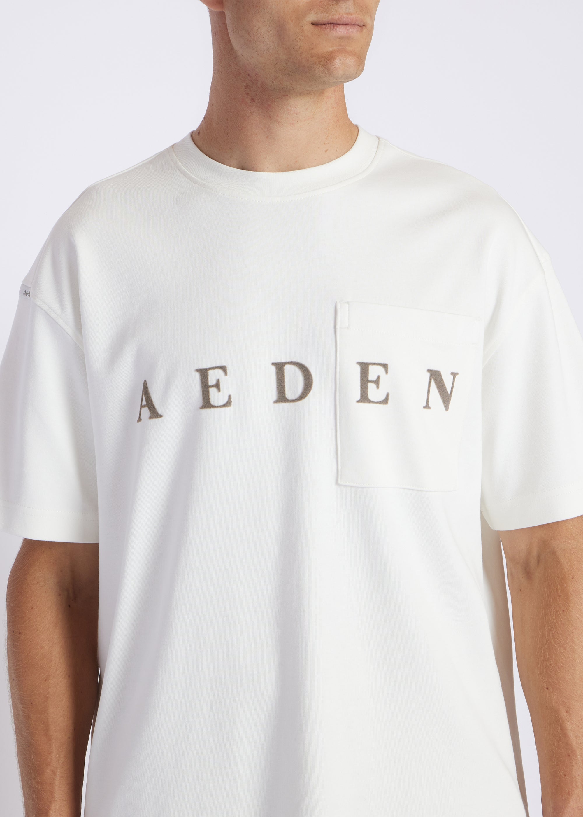 Godan Tee | Off-white