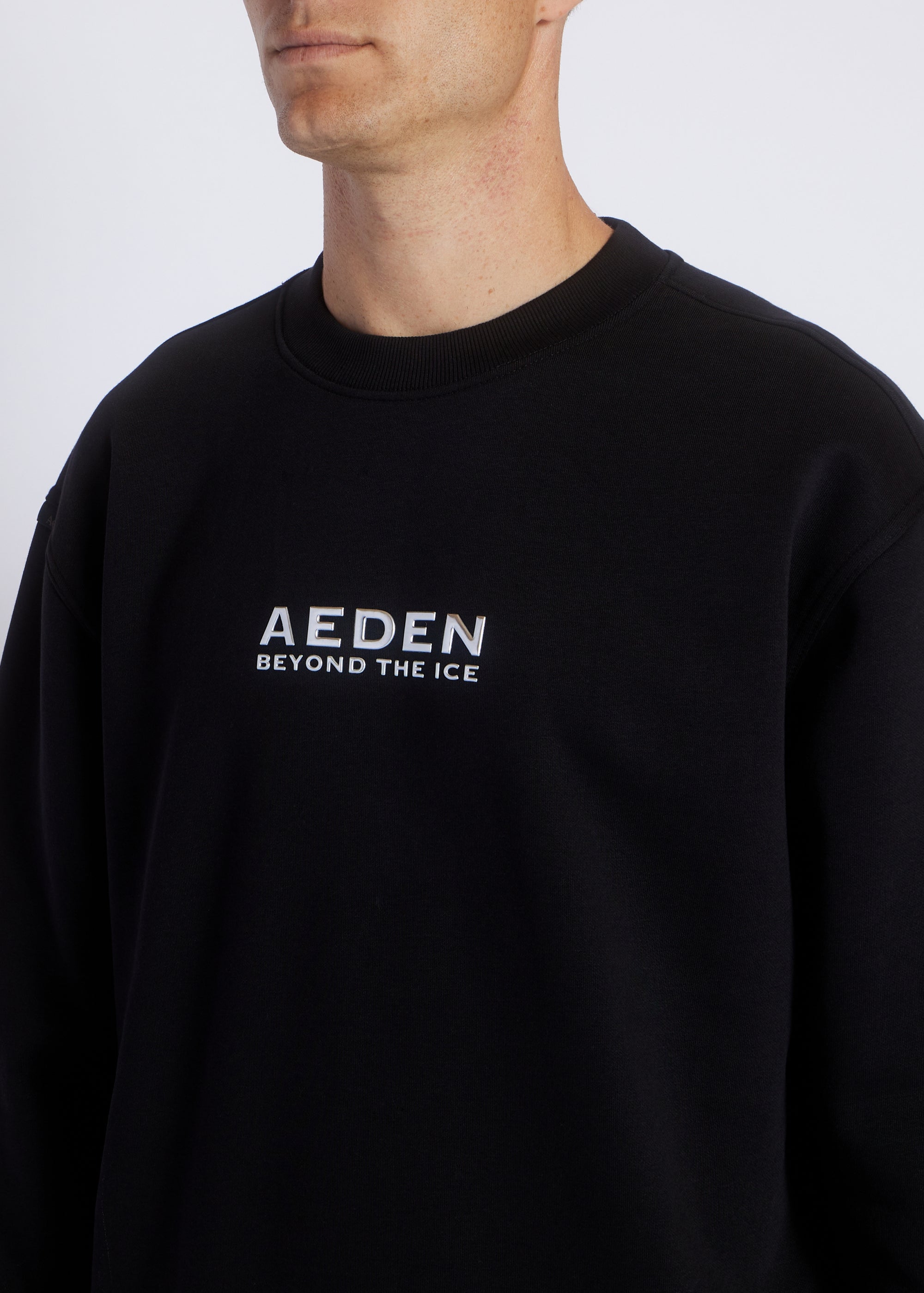 Liquido Sweater | Black