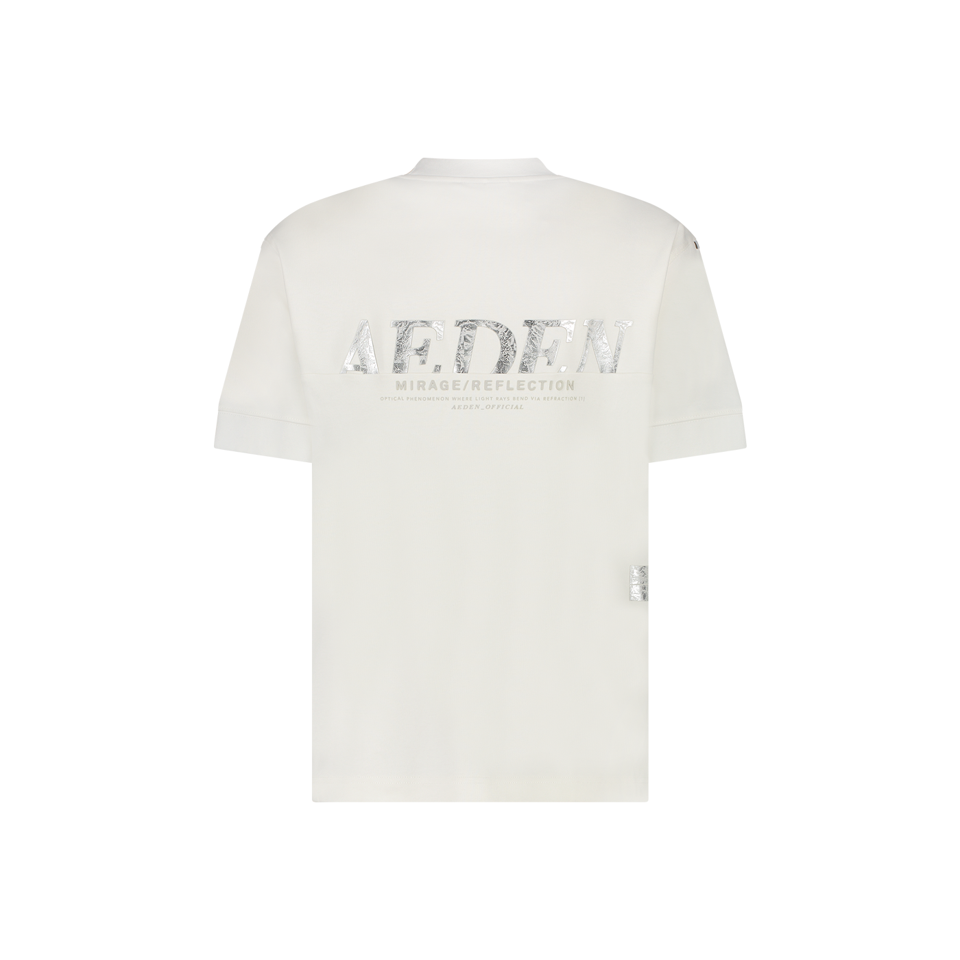 Dan Tee | Off-white