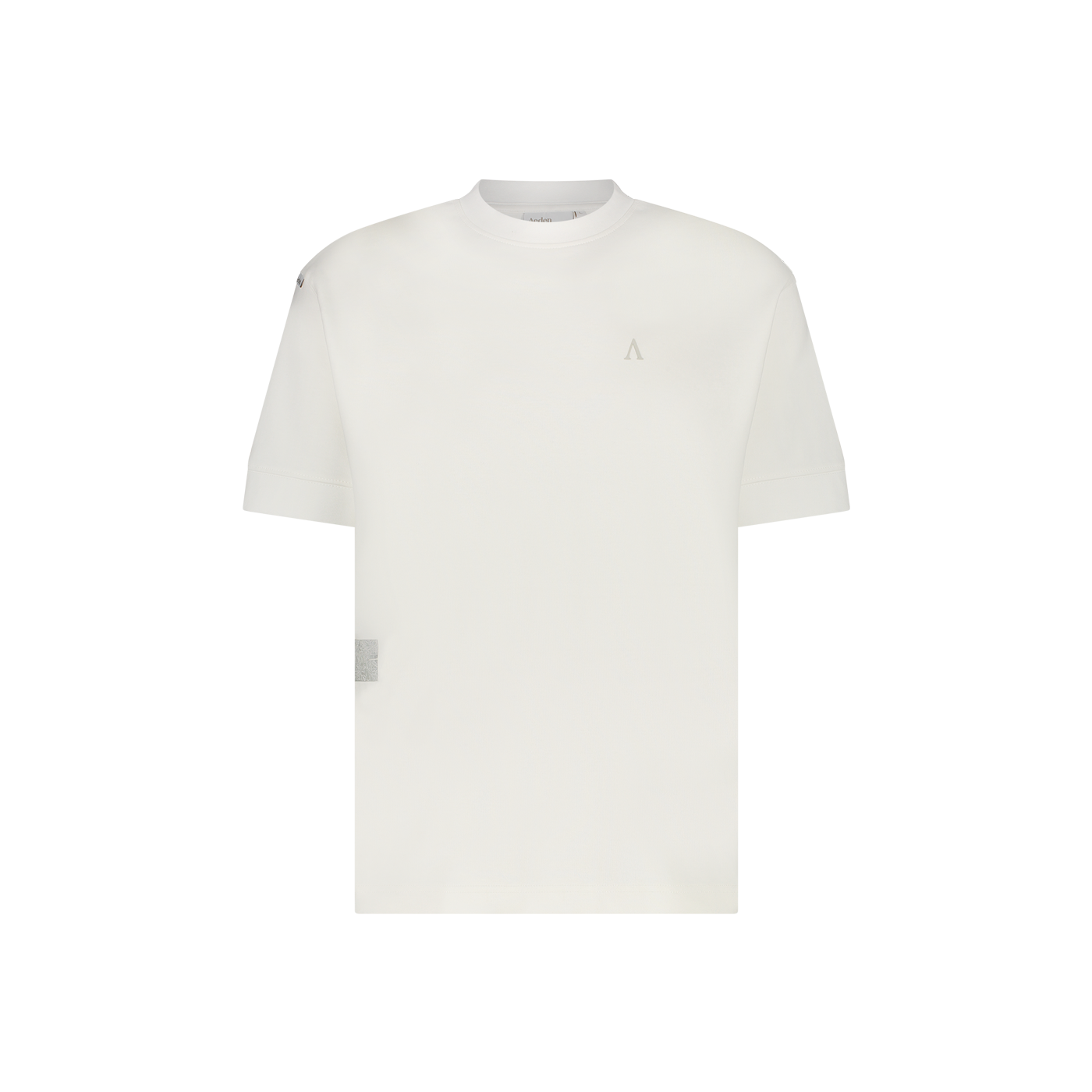 Dan Tee | Off-white