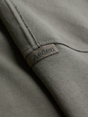 Merida Tee | Vetiver