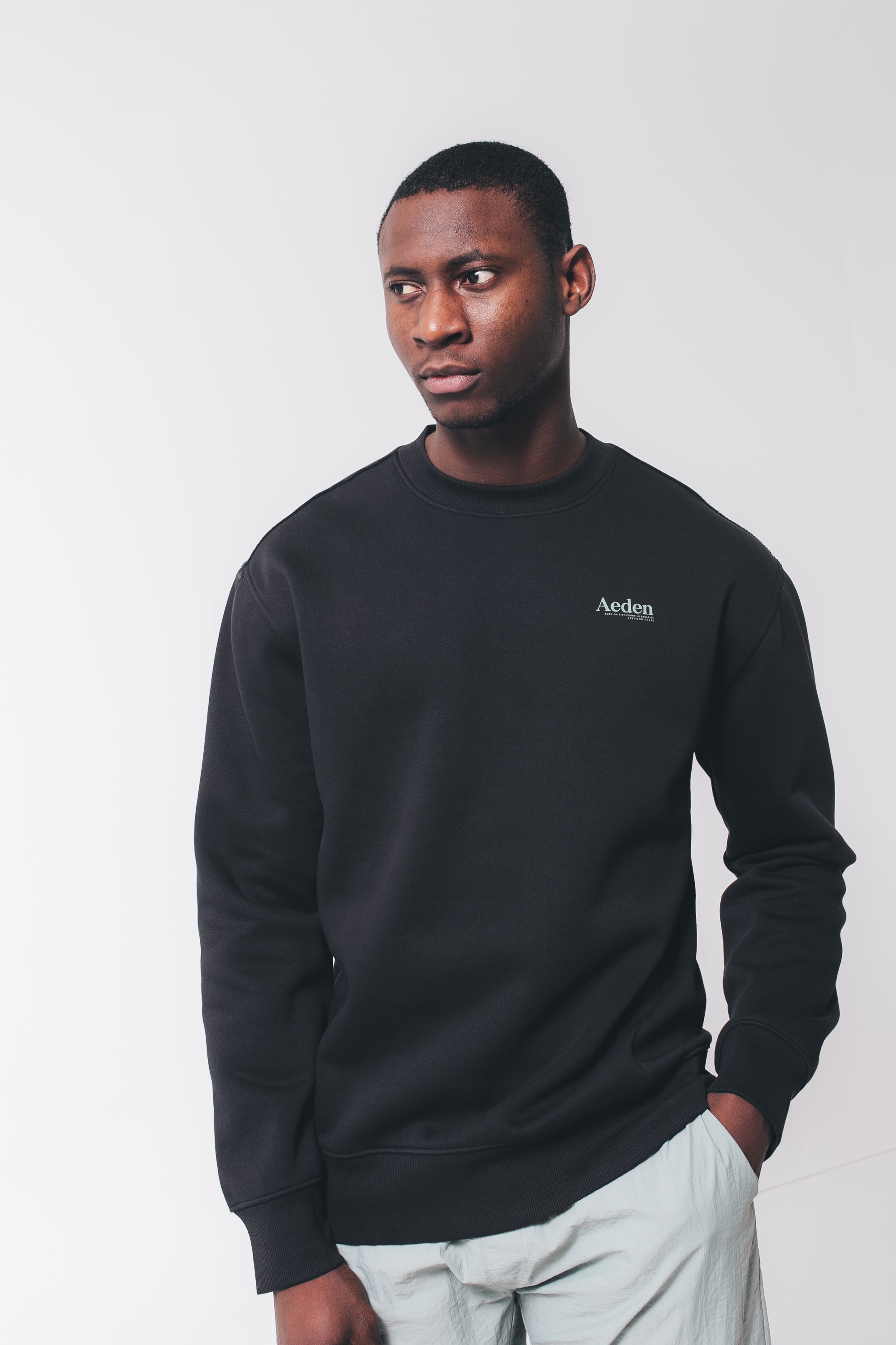 Hero Sweater | Black