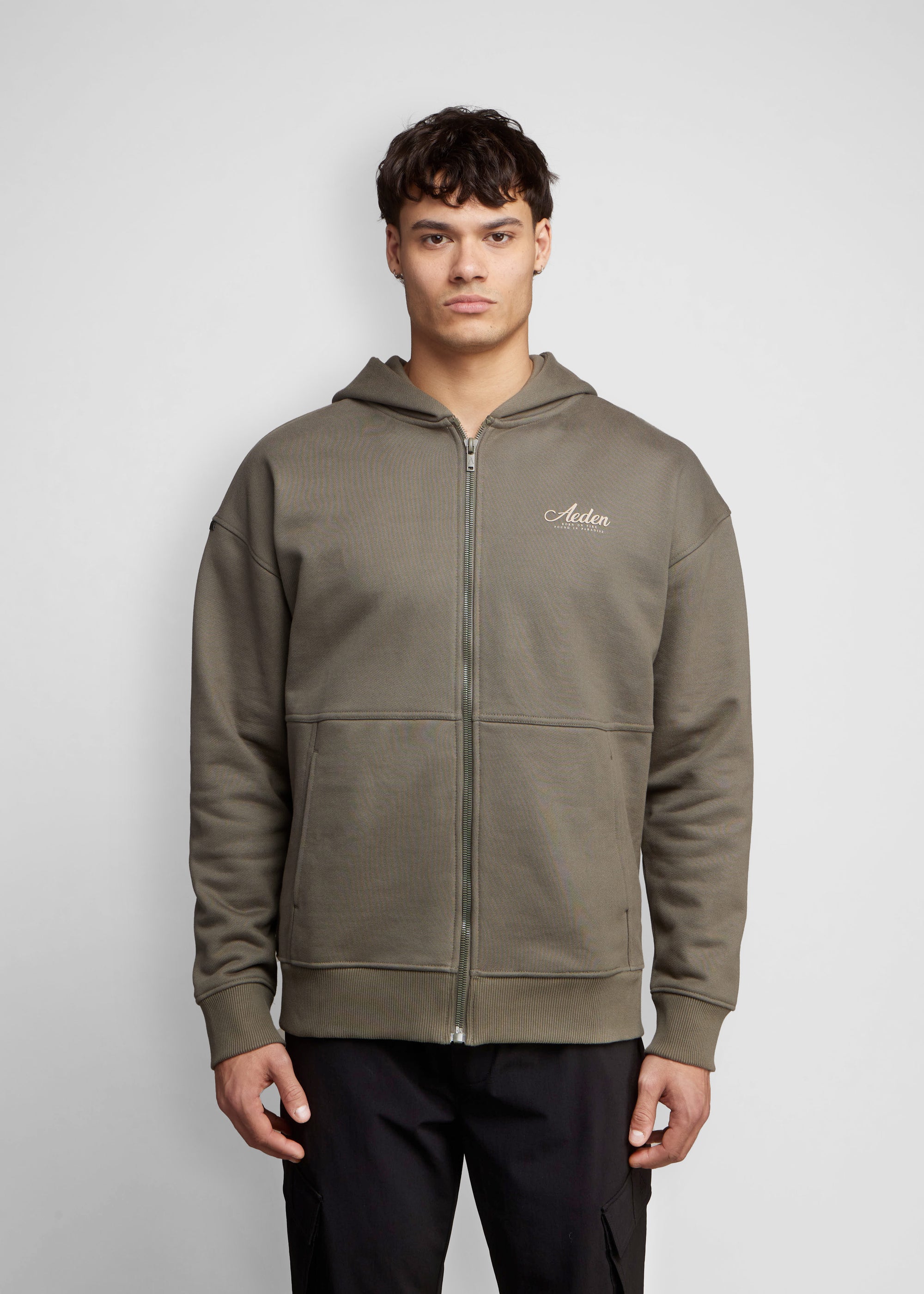 Magnus Hoodie | Beetle Green