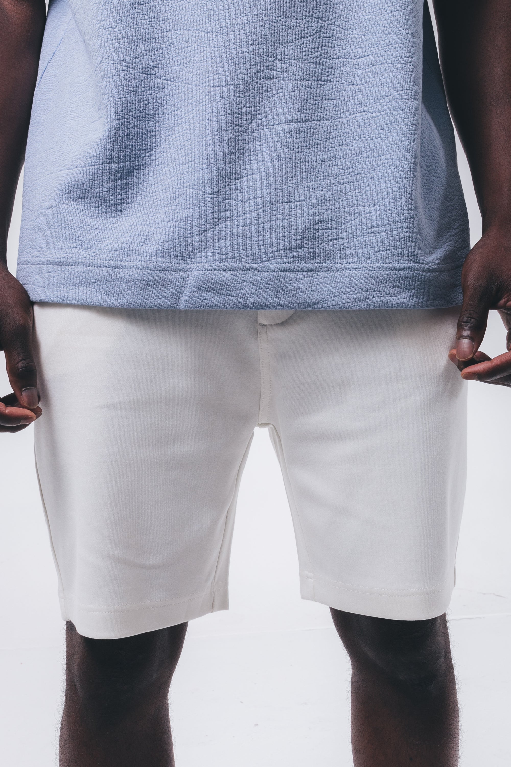 Alec Shorts | Off-white