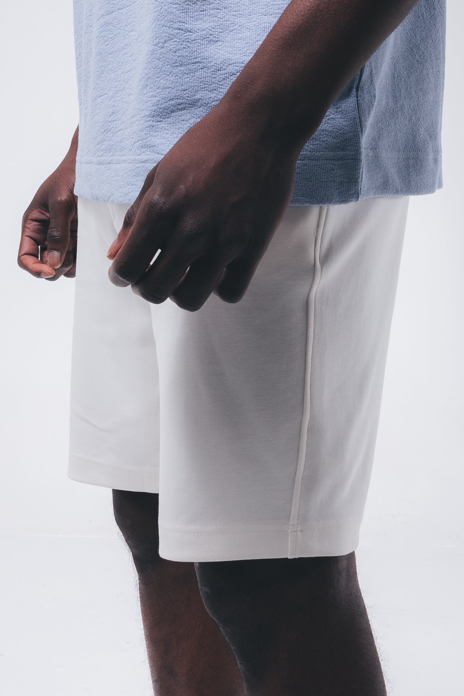 Alec Shorts | Off-white