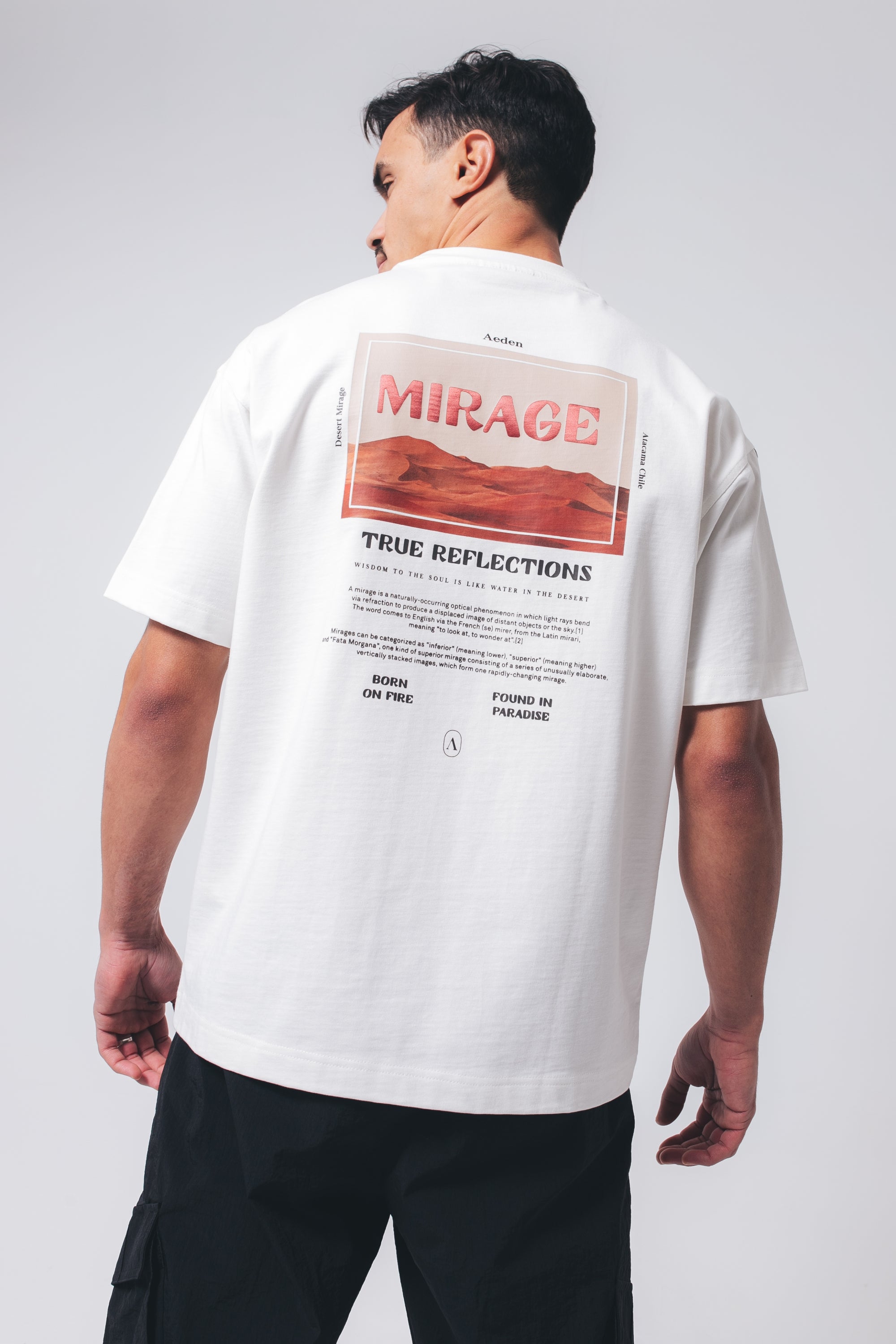 Jeziah Tee | Off-white