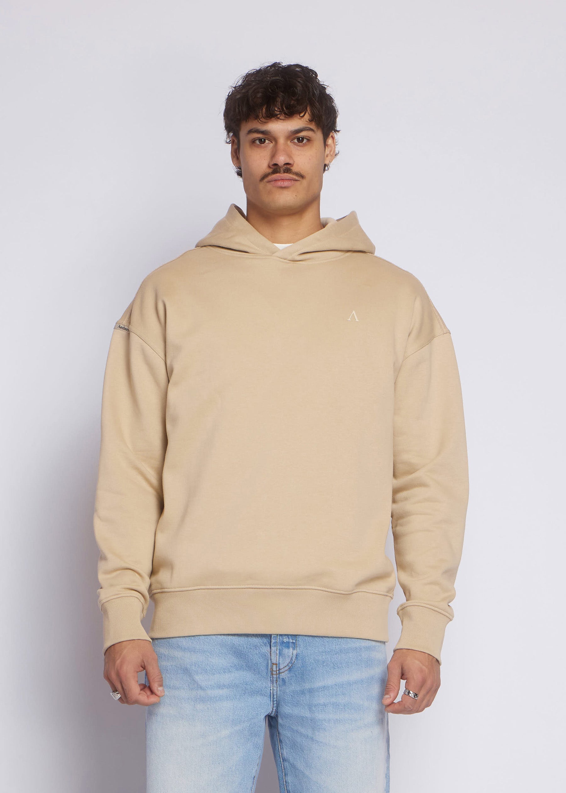 Berry Hoodie | Sand